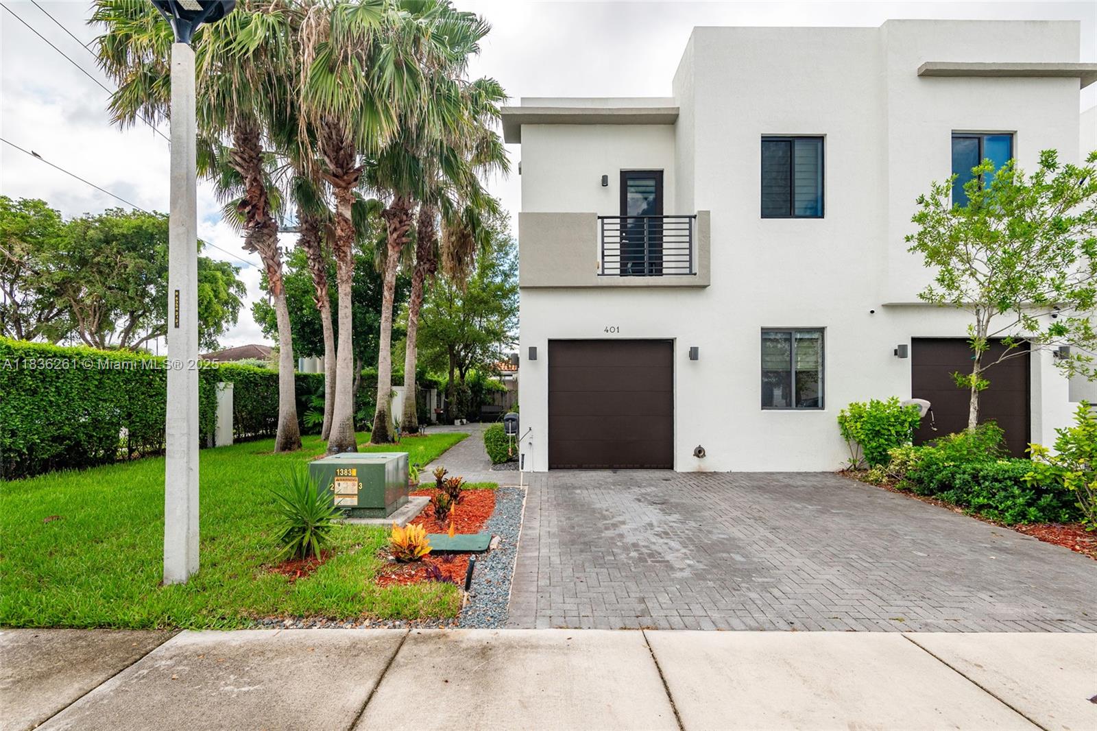 401 SW 91st Ave, Miami FL 33174