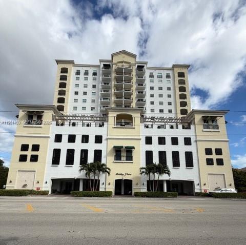 1627 SW 37th Ave # 406, Miami FL 33145