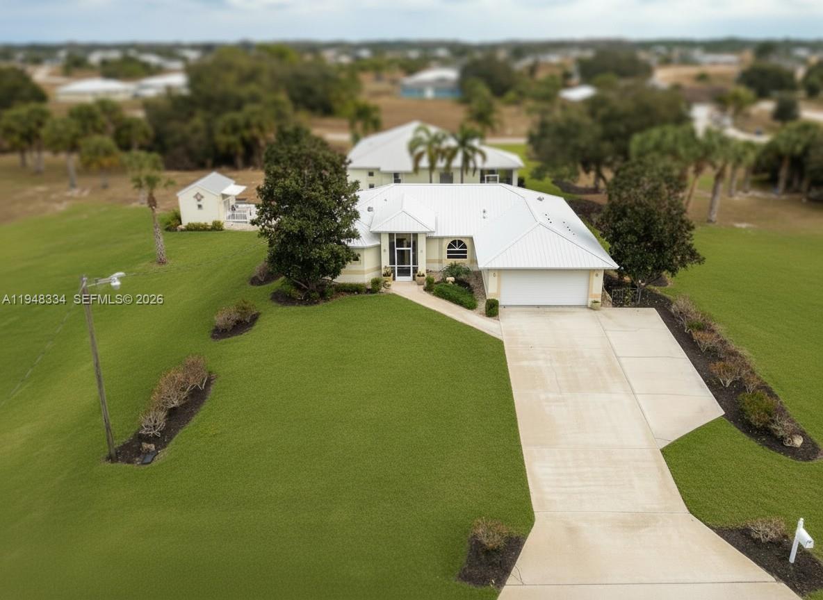 1197 April Ave, La Belle FL 33935