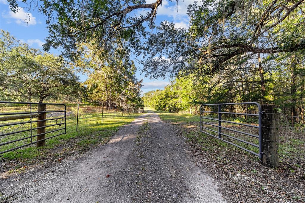 2821 SE 80TH STREET, OCALA, FL — photo 4 of 30
