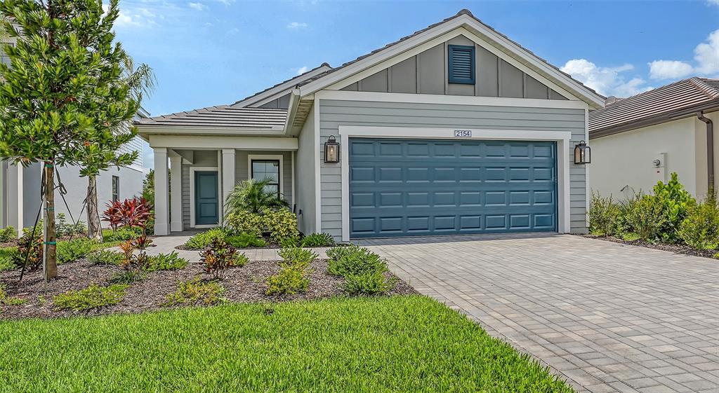2154 BAMBOO PALM COVE