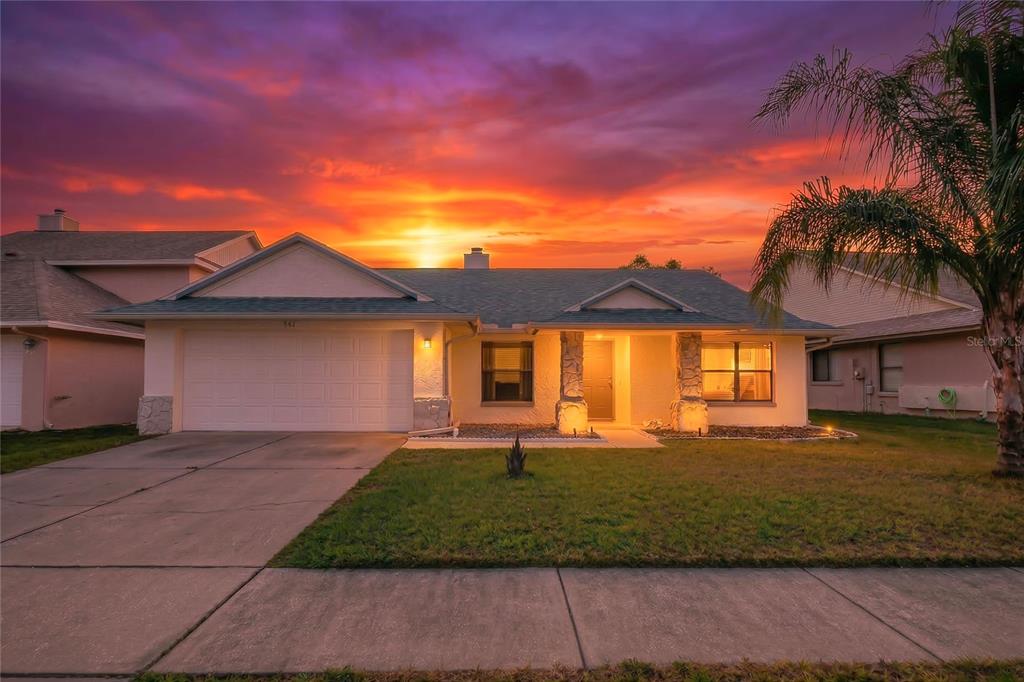 541 STARSTONE DRIVE