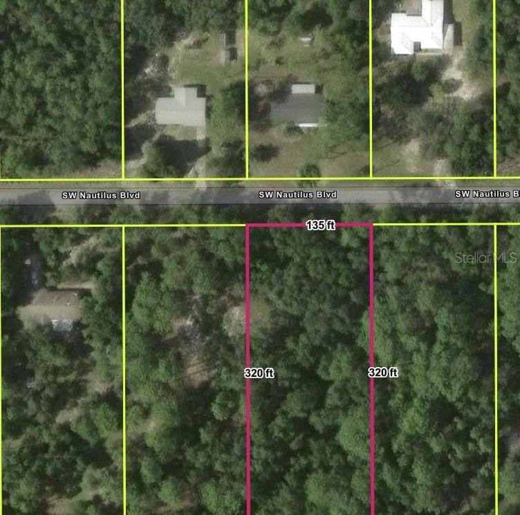 This is an aerial map showing a rectangular plot of land with dimensions labeled — SW NAUTILUS BLVD, DUNNELLON, FL