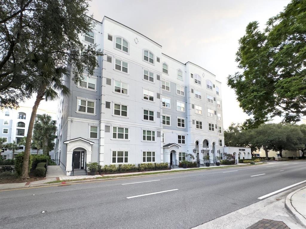 300 E SOUTH STREET UNIT 3016