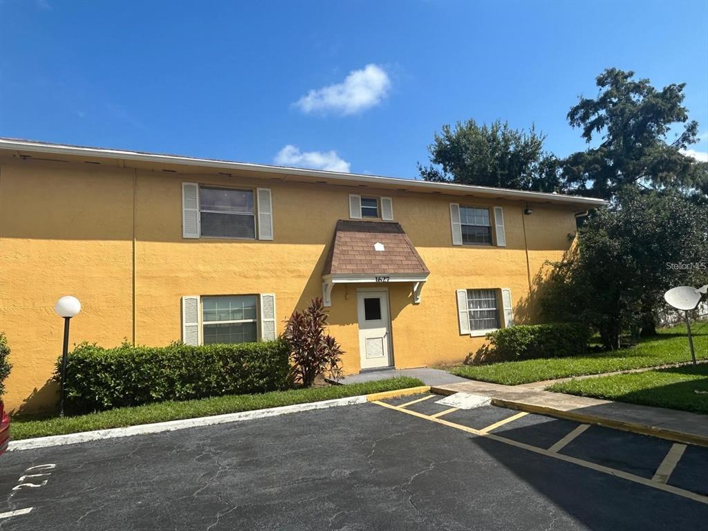 1627 W OAK RIDGE ROAD UNIT D