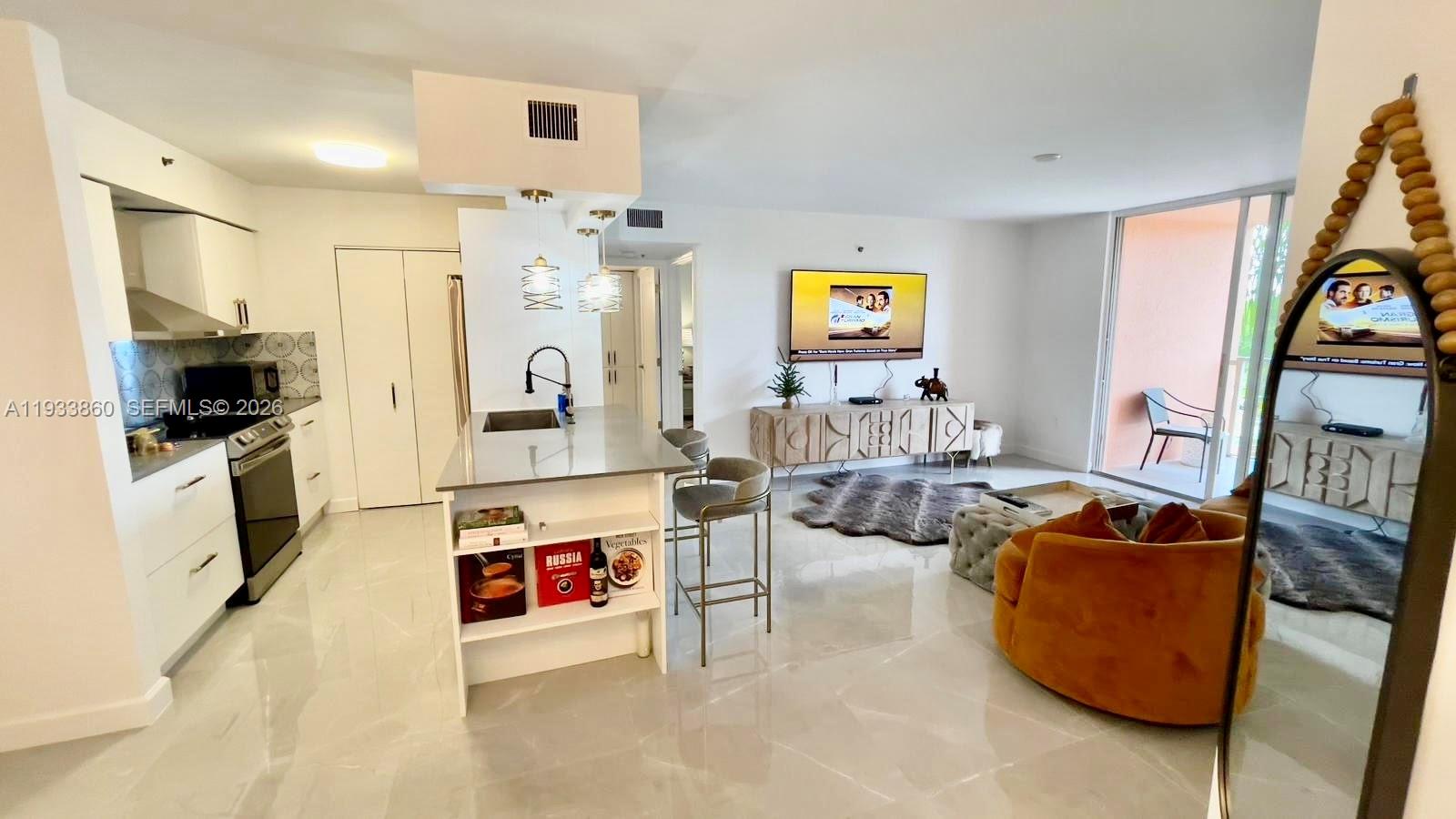 19901 E Country Club Dr # 2403, Aventura FL 33180