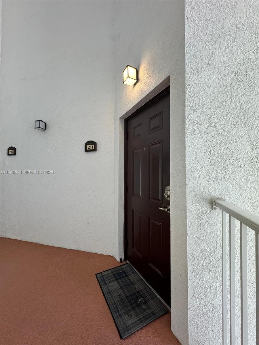 8800 NW 97th Ave # 211, Doral FL 33178