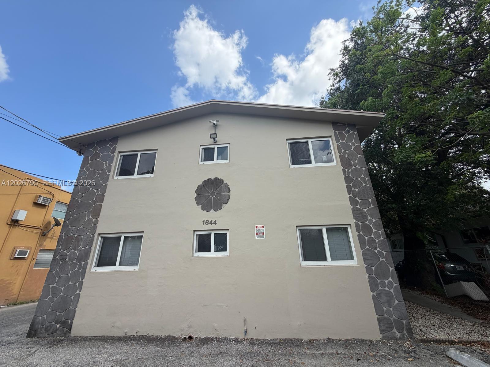 1844 NW 19th St # 1, Miami FL 33125
