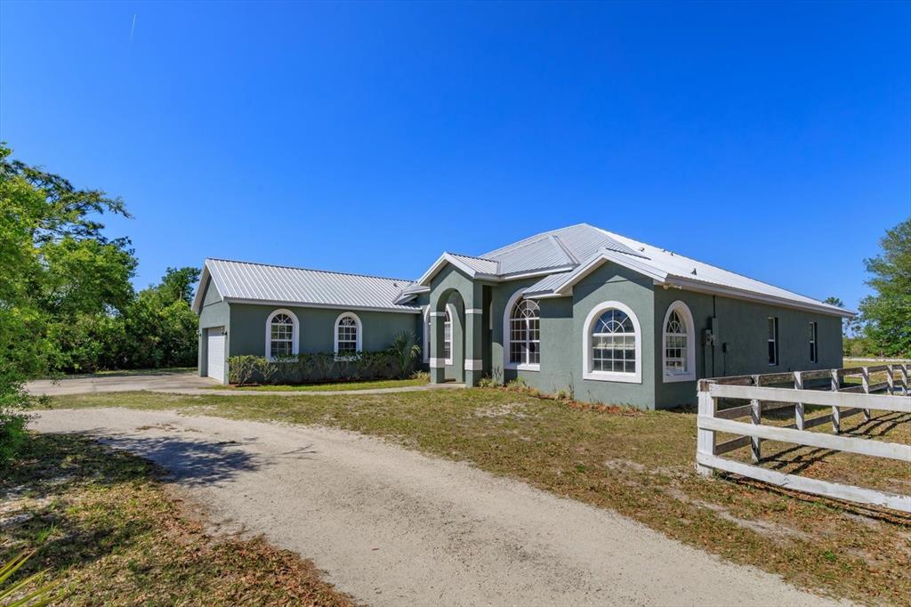 3335 RIVERHEAD DRIVE