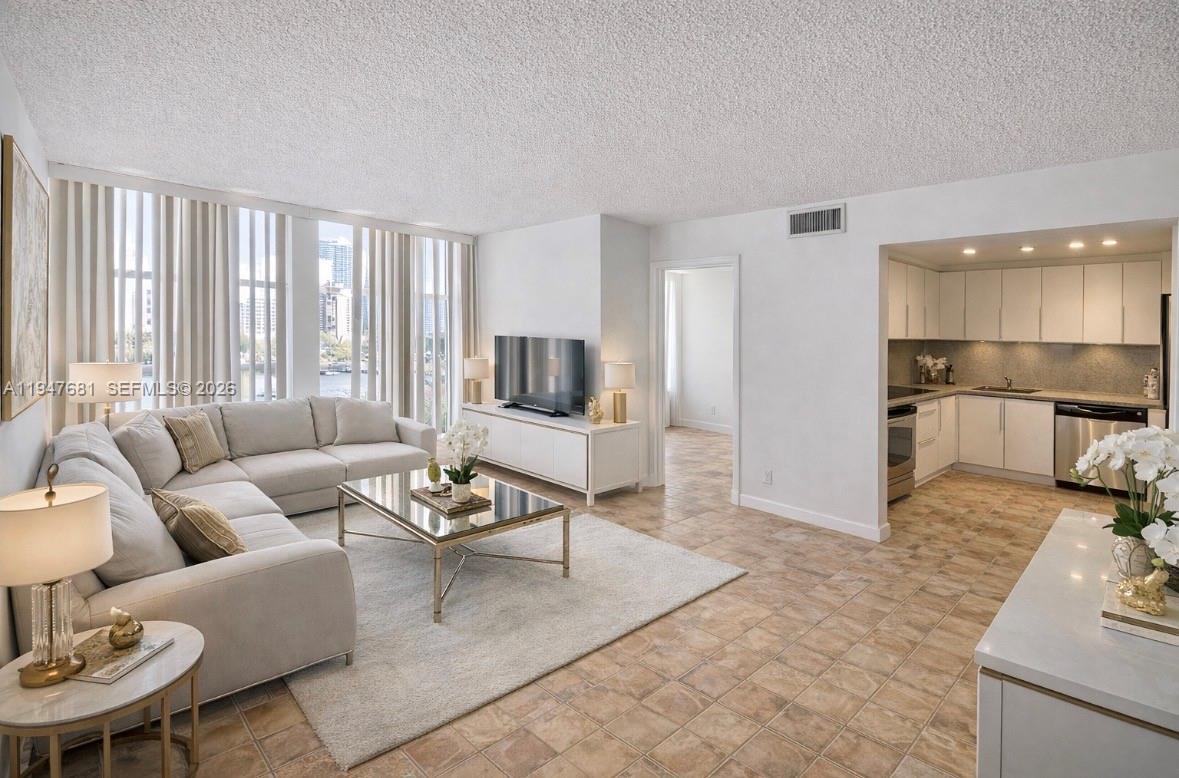 801 Three Islands Blvd # 411, Hallandale Beach FL 33009