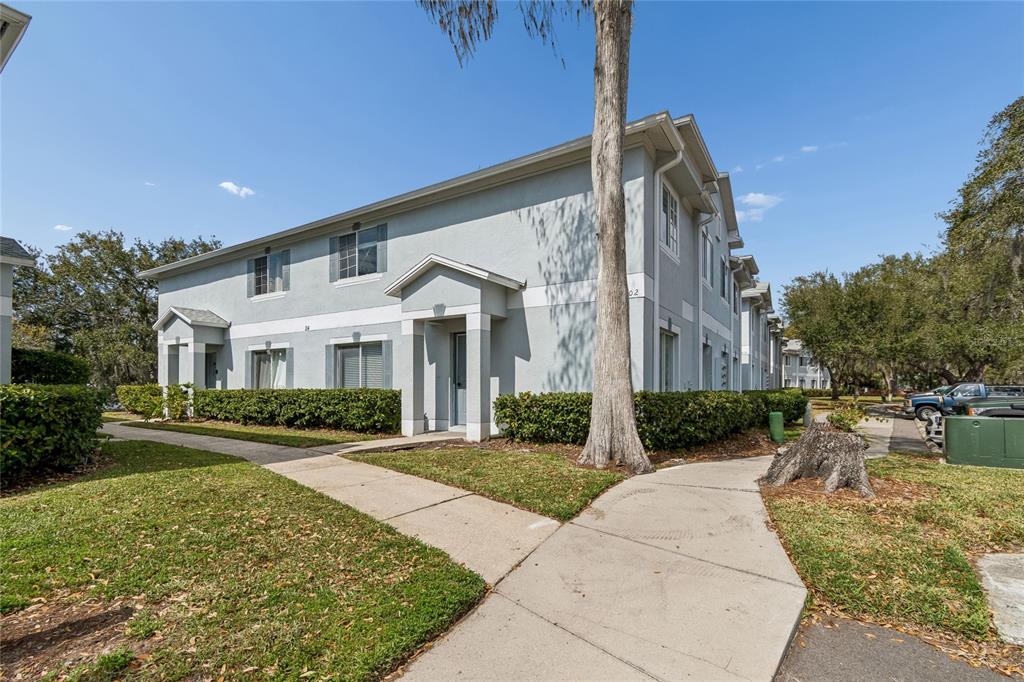 7402 E BANK DRIVE