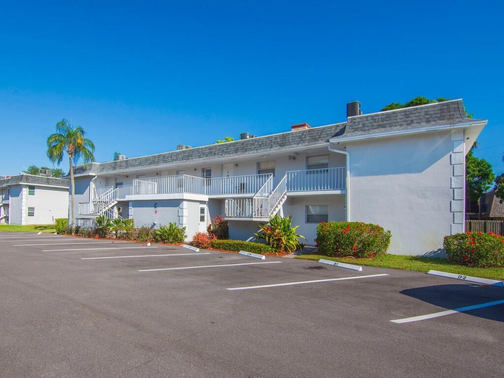 1166 6th Avenue # C5, Vero Beach FL 32960