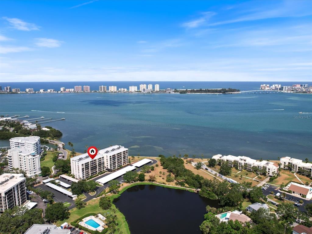 100 OAKMONT LANE UNIT 305