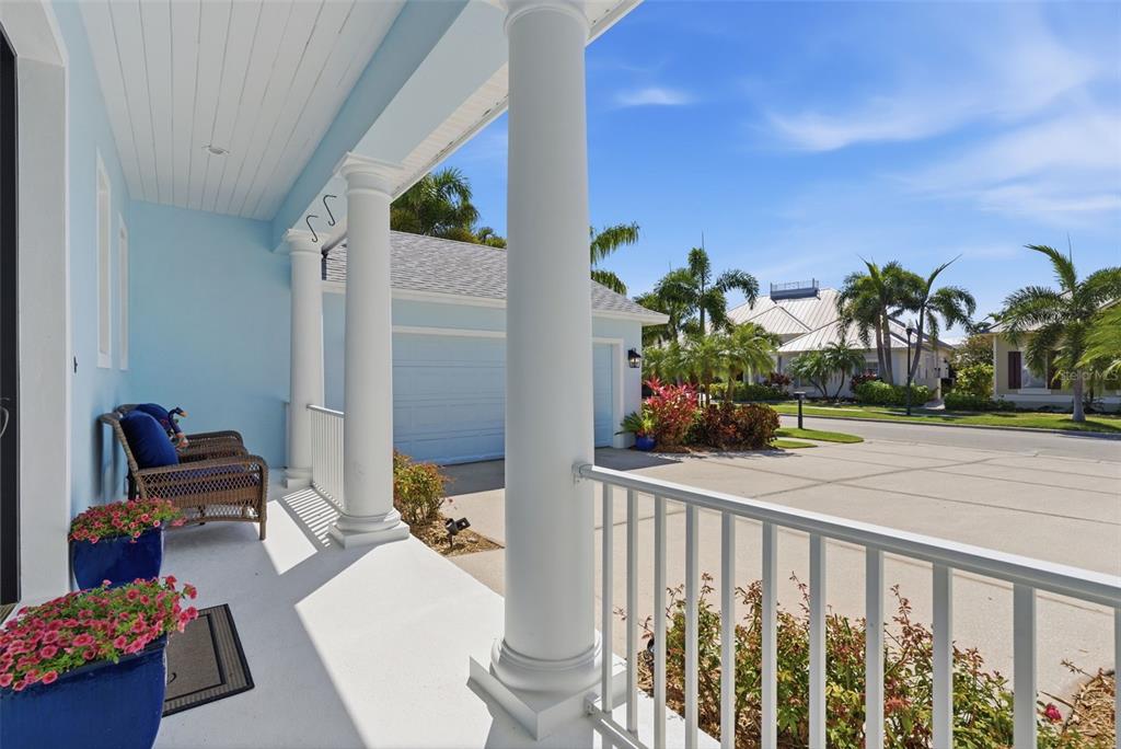 715 ISLEBAY DRIVE, APOLLO BEACH, FL — photo 5 of 30