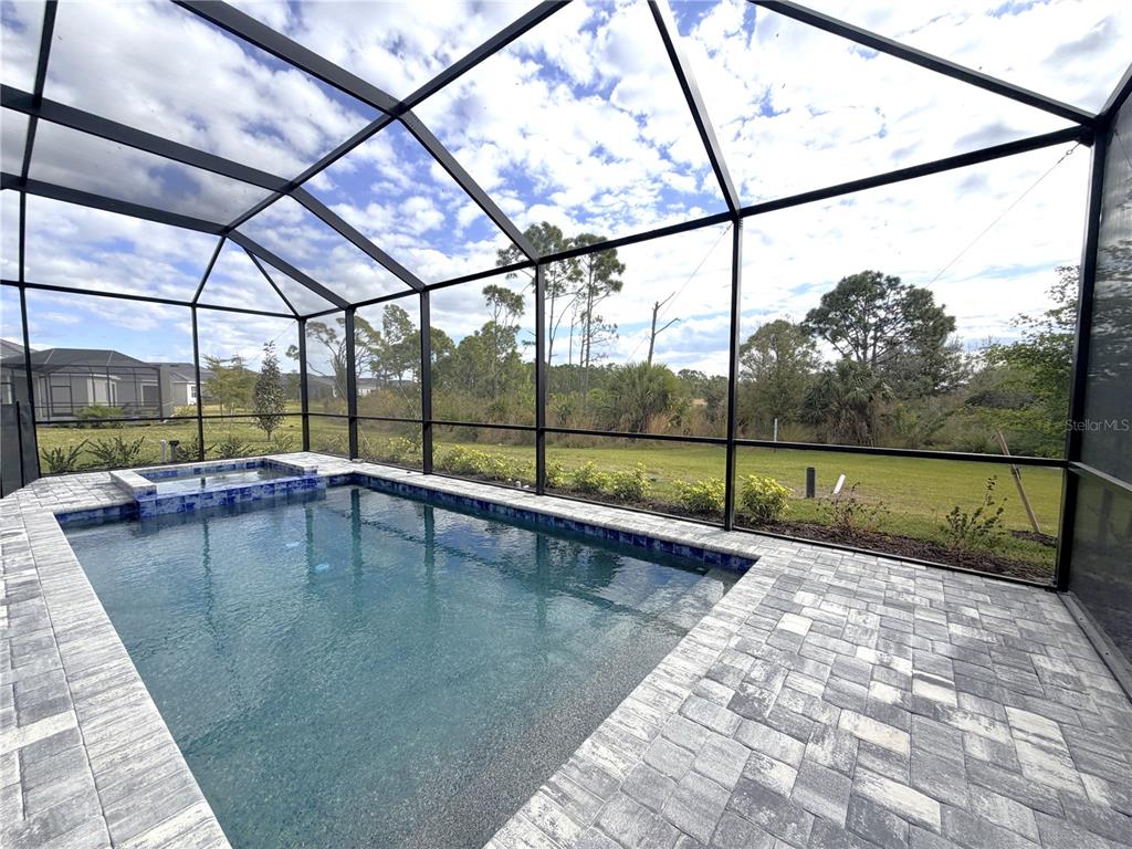 13081 TULUM LOOP, VENICE, FL — photo 2 of 30