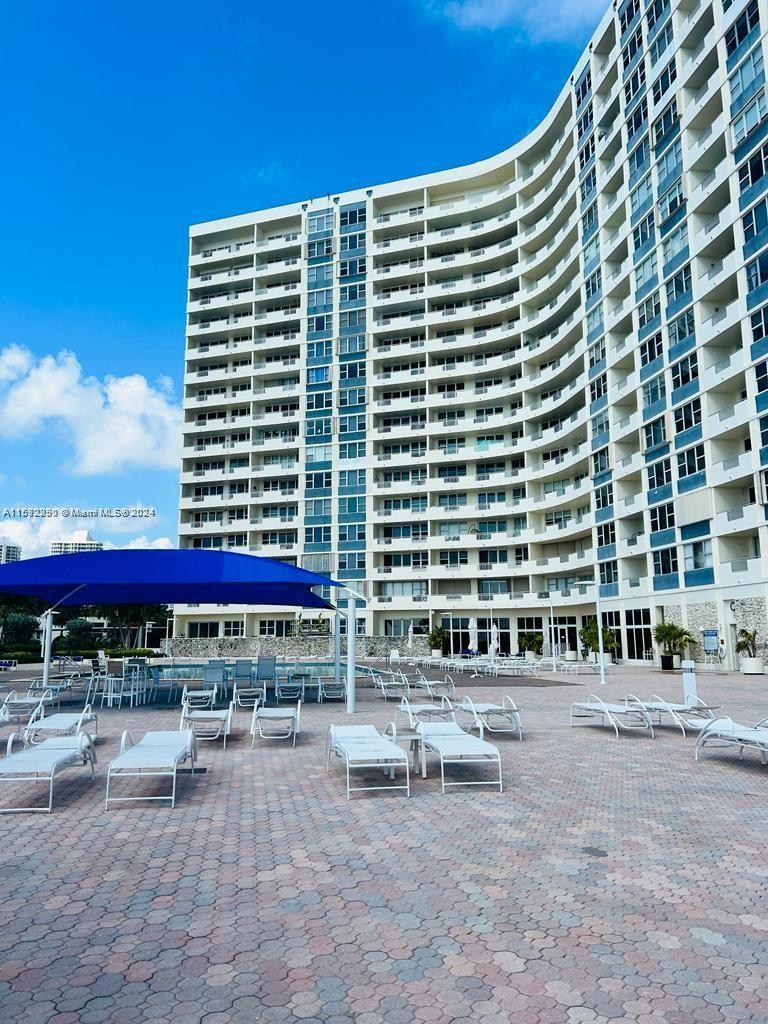 3180 S Ocean Dr # 1405, Hallandale Beach FL 33009