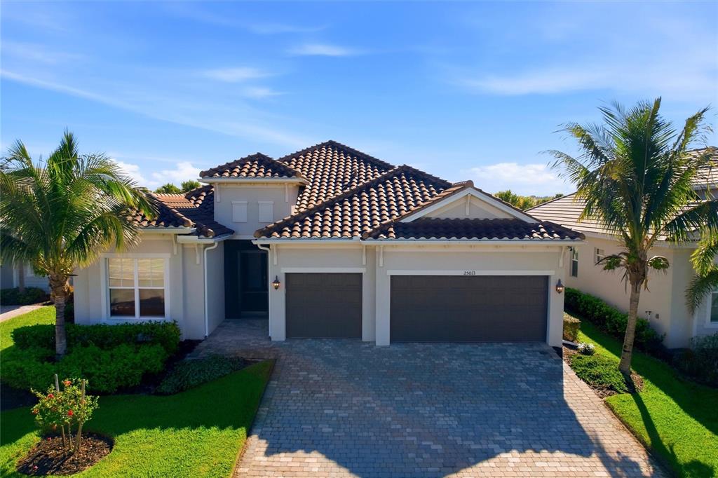 25013 OAK HAMMOCK COURT