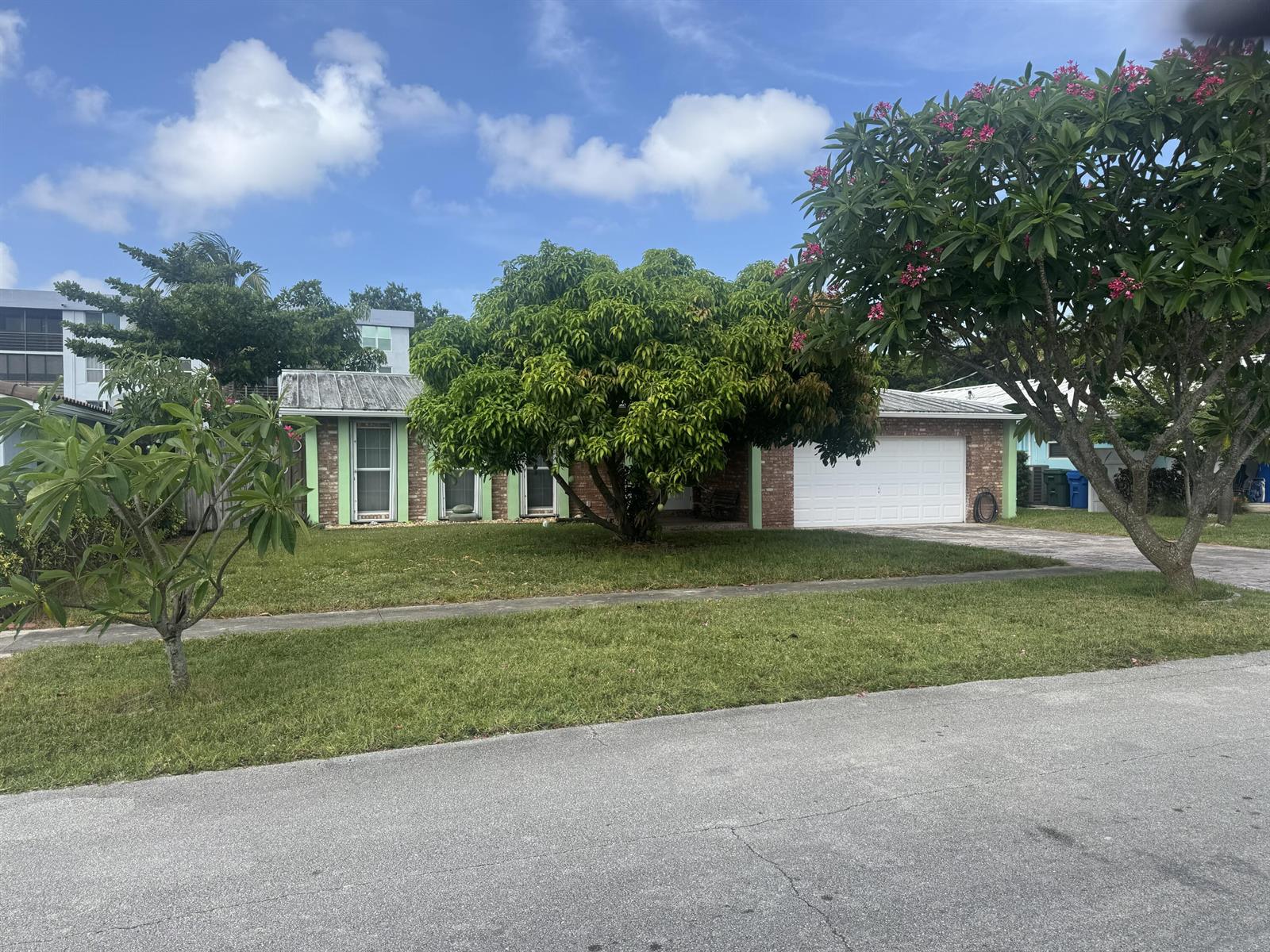 1641 NW 36th Court, Oakland Park FL 33309