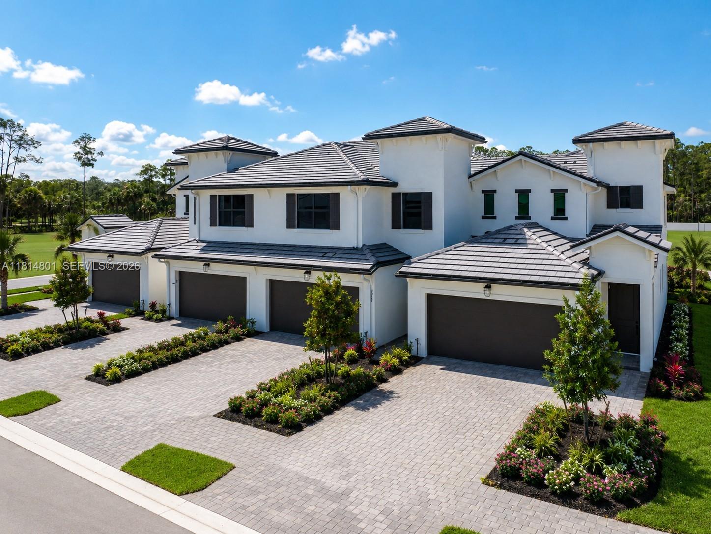 6088 Barbara Circle, Naples FL 34112