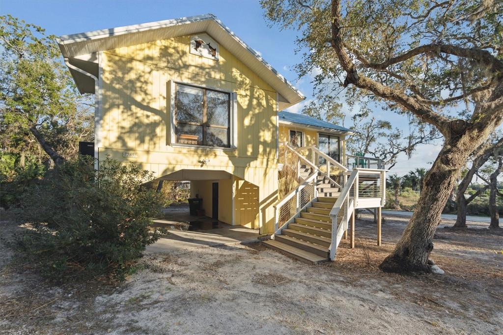 12631 HODGSON AVENUE, CEDAR KEY, FL — photo 2 of 30