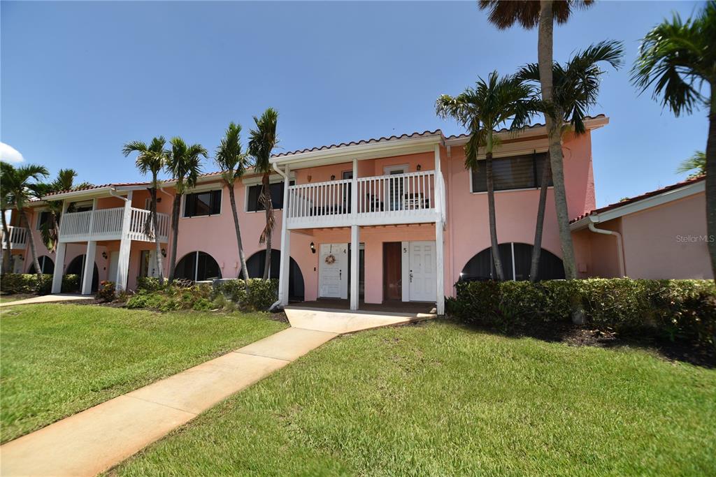 357 8TH AVENUE N UNIT 4