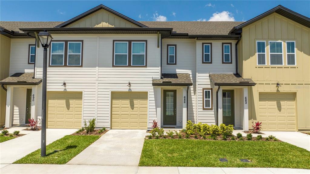 686 LONGBOAT DRIVE