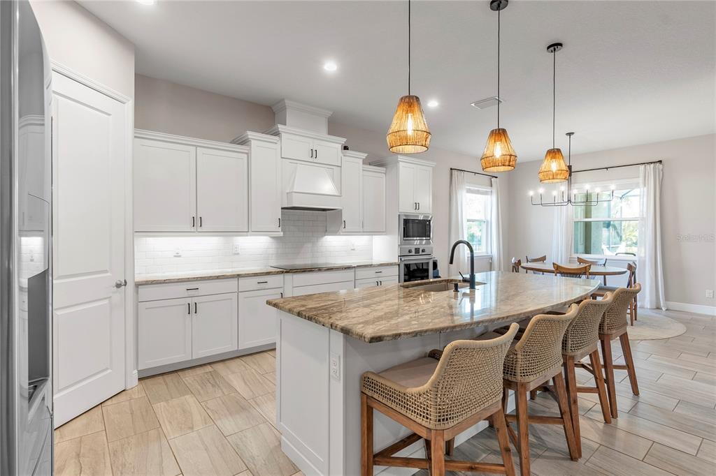 503 167TH BOULEVARD E, BRADENTON, FL — photo 4 of 30