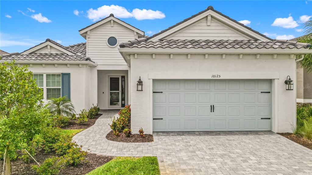 10125 CRYSTAL ISLES CIRCLE