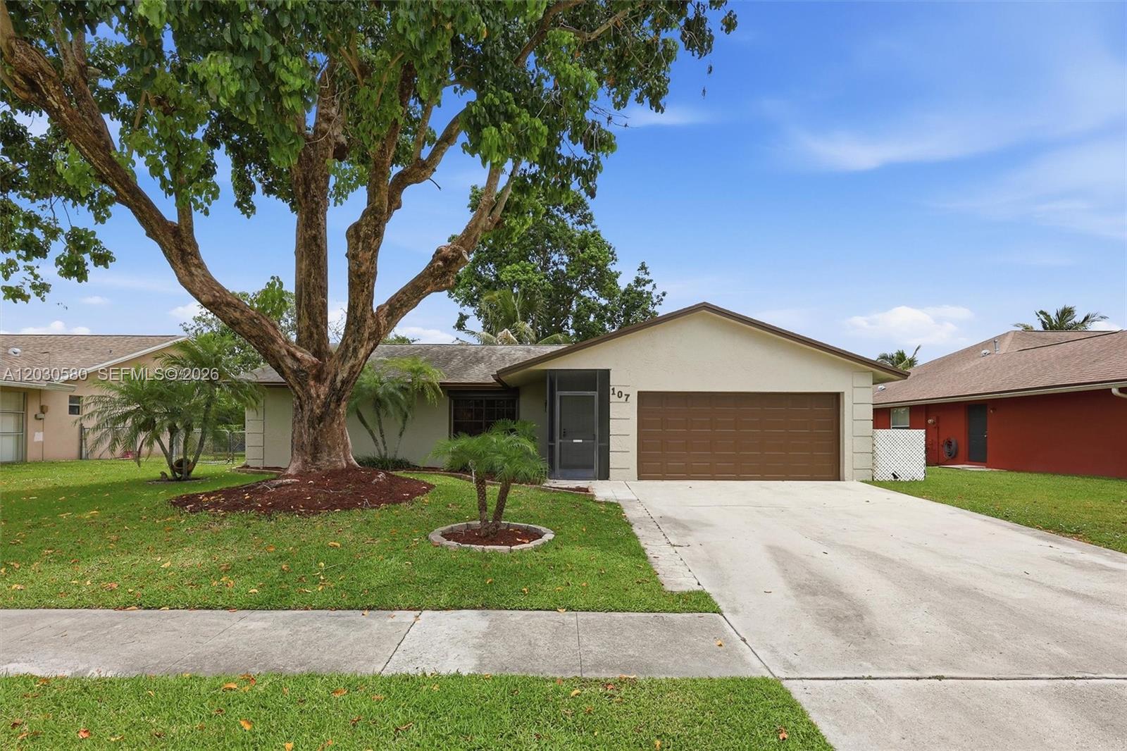 107 Starling Ave, Royal Palm Beach FL 33411
