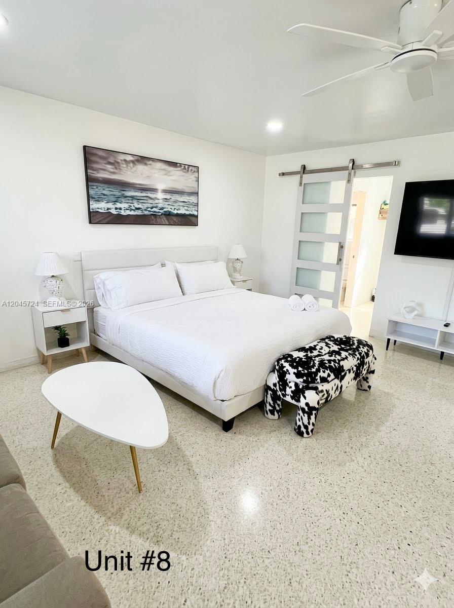 333 Palm St, Hollywood FL 33019