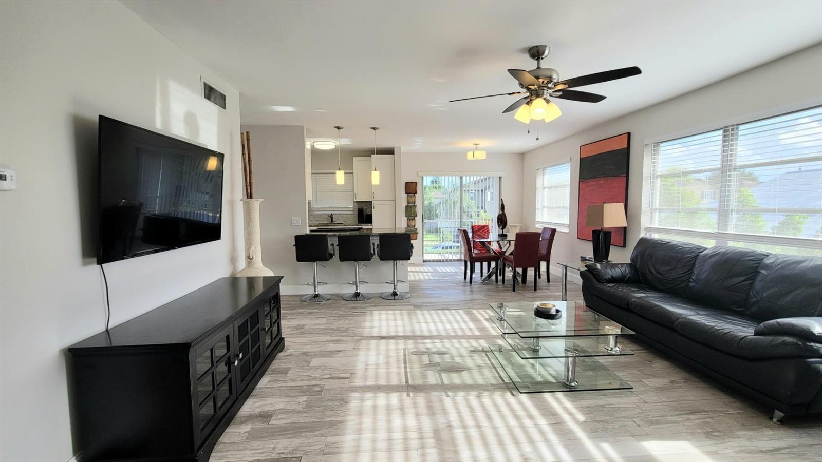 115 SW 1st Avenue # 10, Boynton Beach FL 33435
