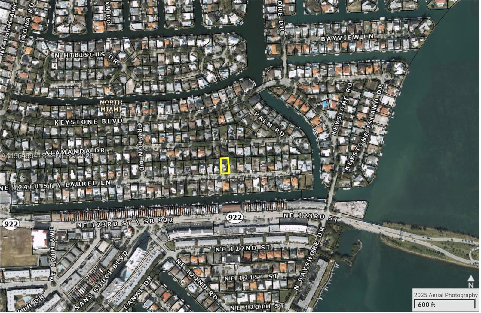 This is an aerial map showing a residential neighborhood with a highlighted property lot — 2141 NE 124th St, North Miami FL 33181, NORTH MIAMI, FL