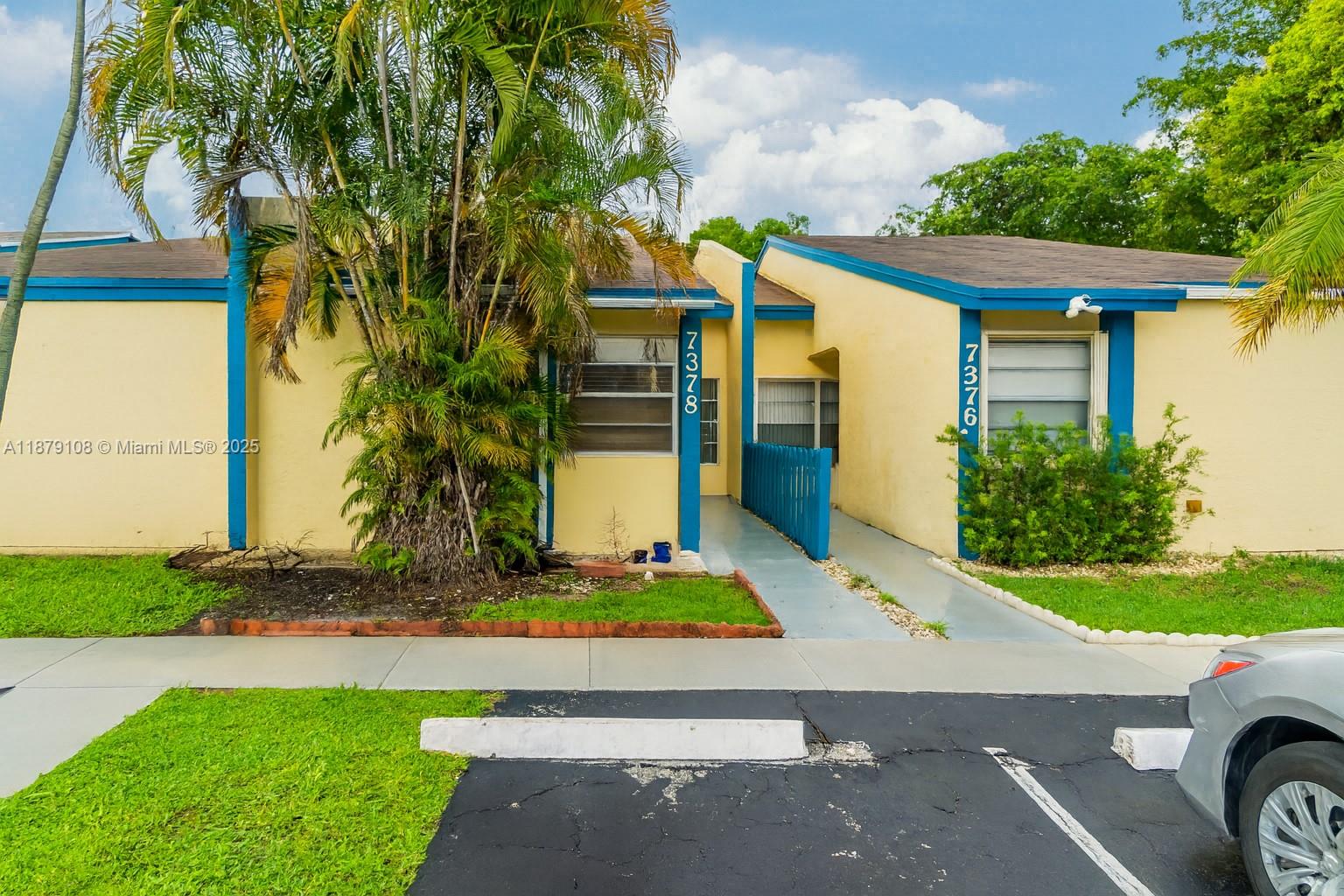 7378 NW 34th St, Lauderhill FL 33319