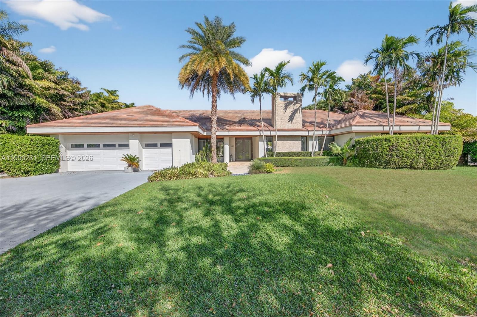 7681 SW 107th St, Pinecrest FL 33156