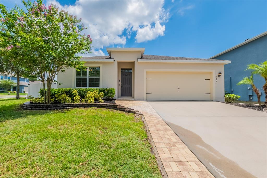 3079 BETHPAGE LOOP