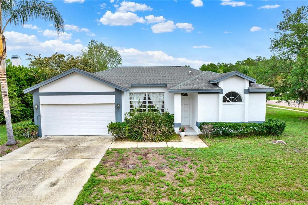 2433 SADDLEWOOD LANE
