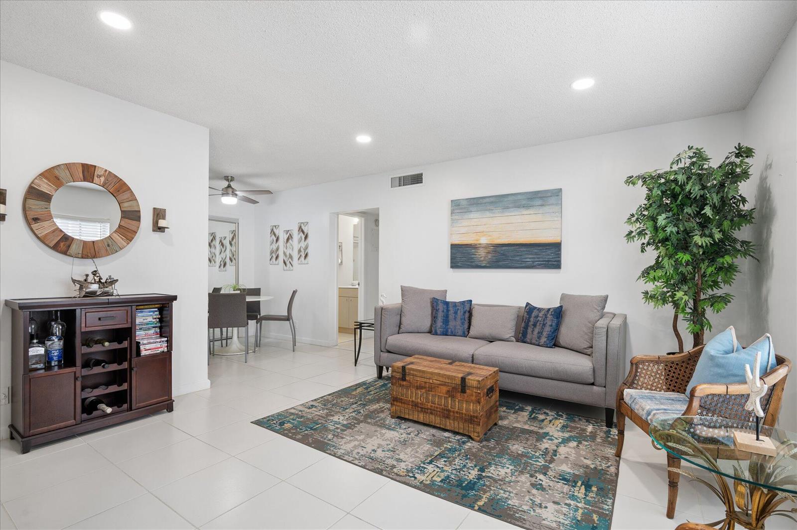 2210 NE 67th Street # 1211, Fort Lauderdale FL 33308