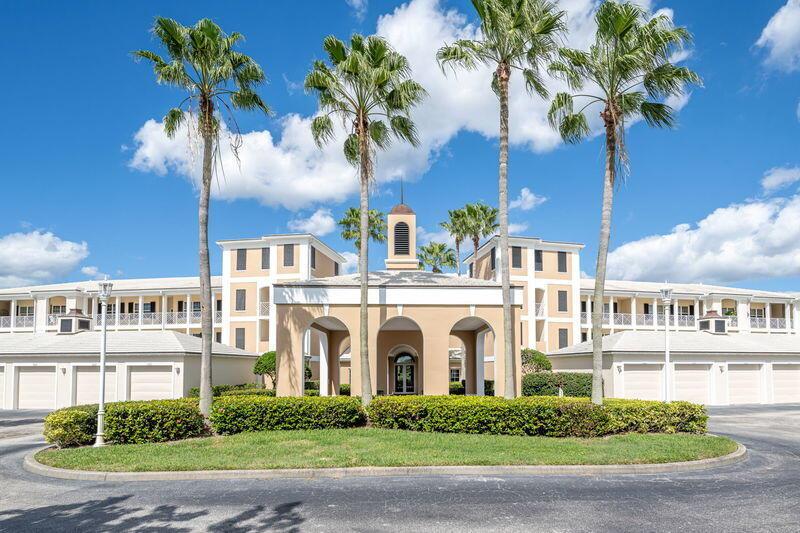 VERO BEACH, FL — photo 3 of 30