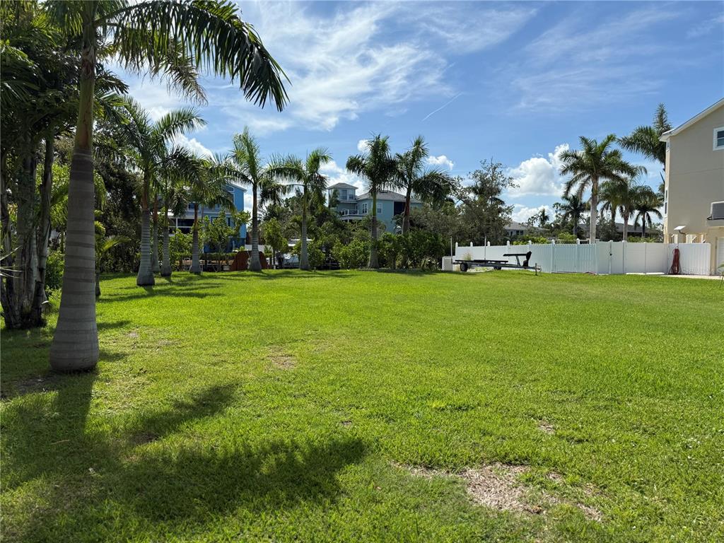124 BURNS ROAD, TERRA CEIA, FL — photo 3 of 12
