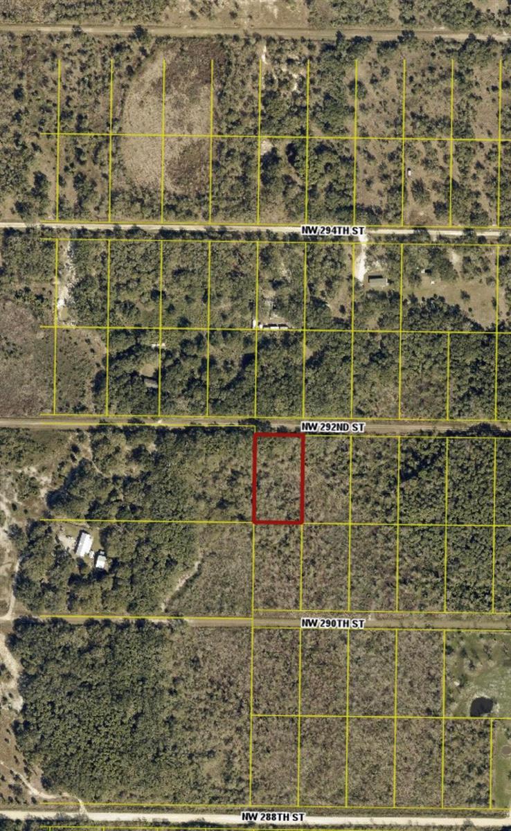 An aerial map shows a rectangular plot of land highlighted in red among wooded lots — 20478 NW 292nd Street, Okeechobee FL 34972, OKEECHOBEE, FL
