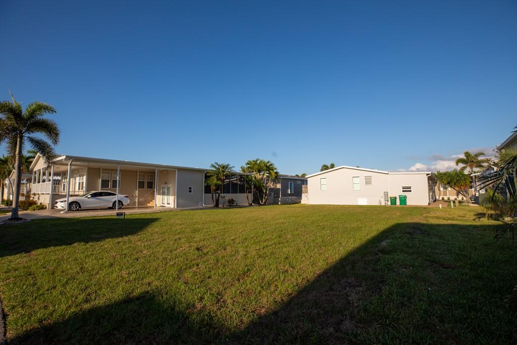 8 EMDEN CIRCLE, PUNTA GORDA, FL — photo 4 of 22