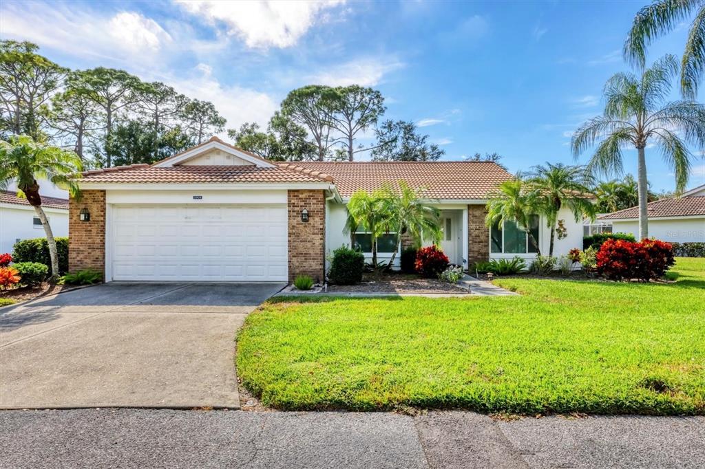 5908 GARDEN LAKES MAJESTIC