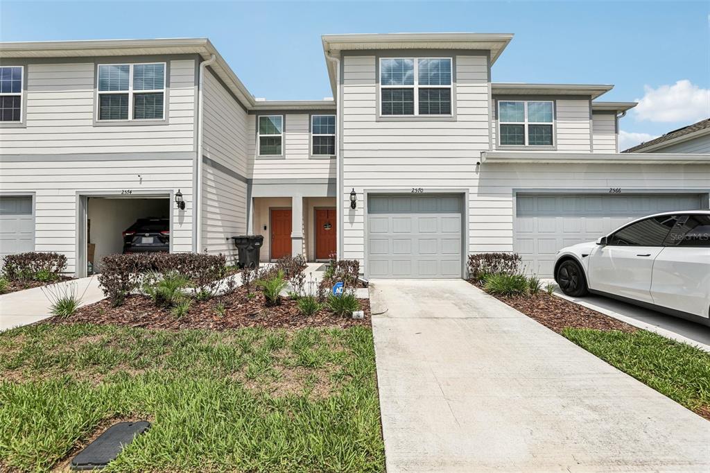 2570 WINSOME WAY