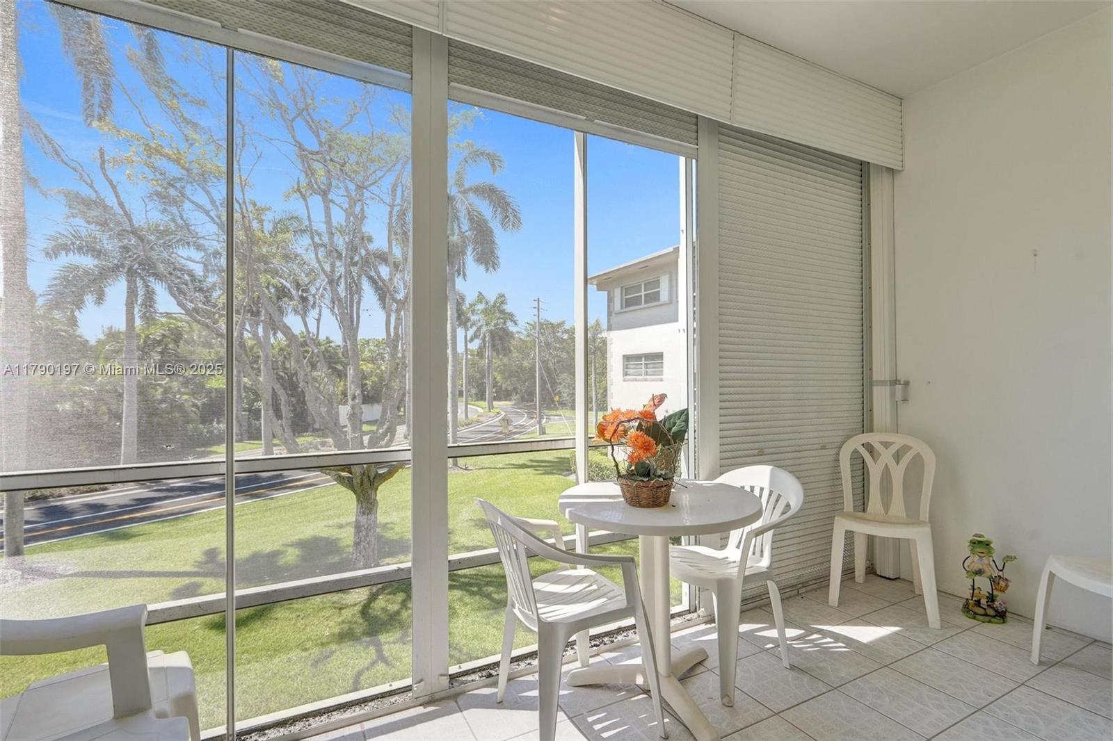 700 Layne Blvd # 218, Hallandale Beach FL 33009