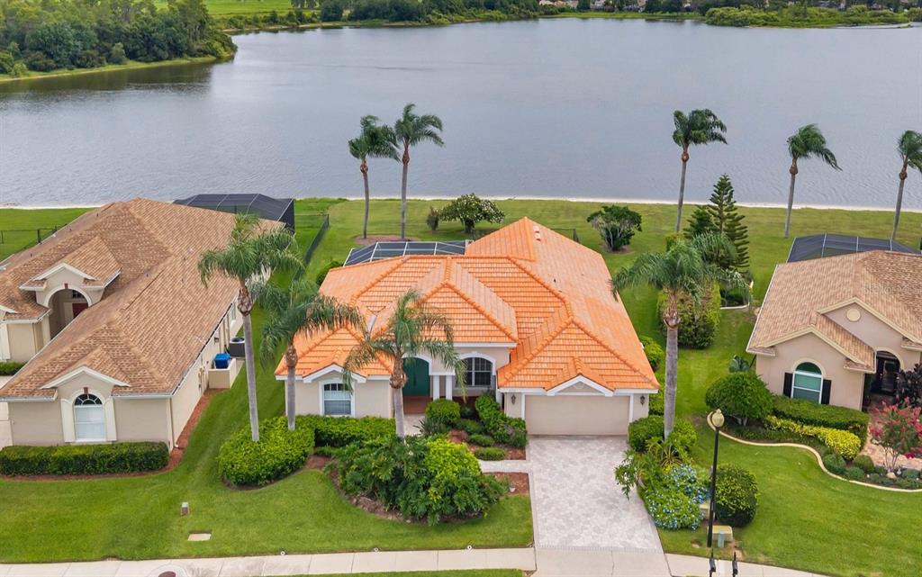 1733 DAYLILY DRIVE
