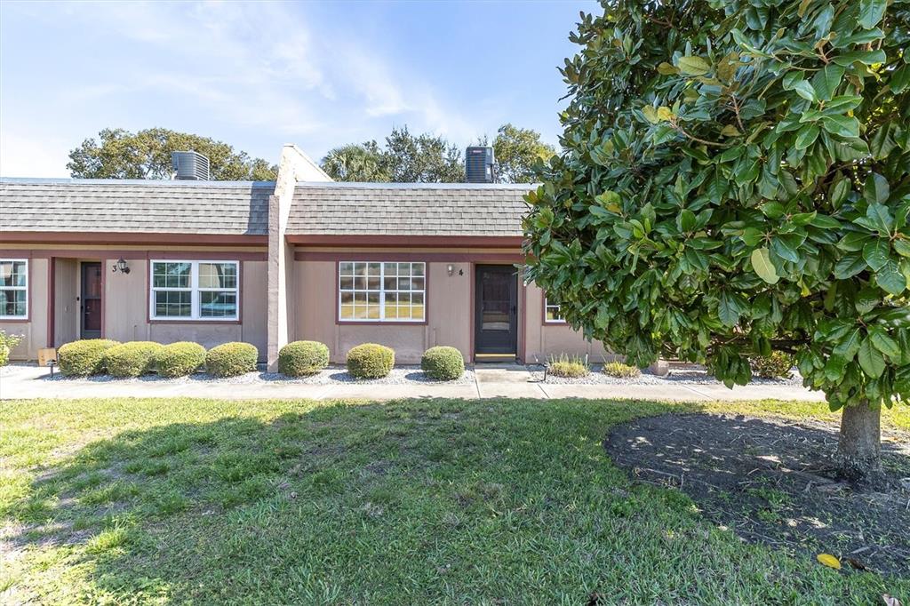 11204 PEMBRIDGE COURT UNIT 4