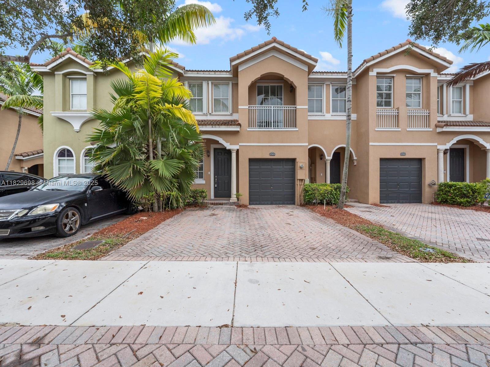 2504 SE 15th Ct, Homestead FL 33035