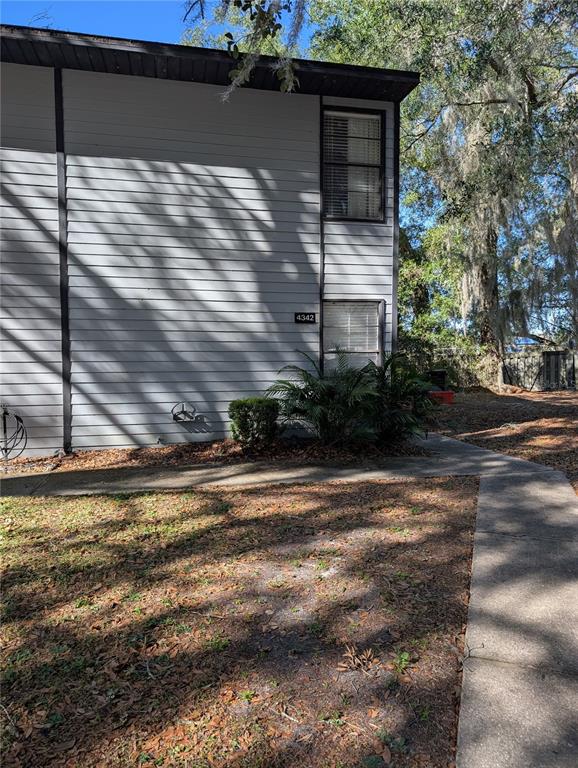 4342 SW 20TH LANE