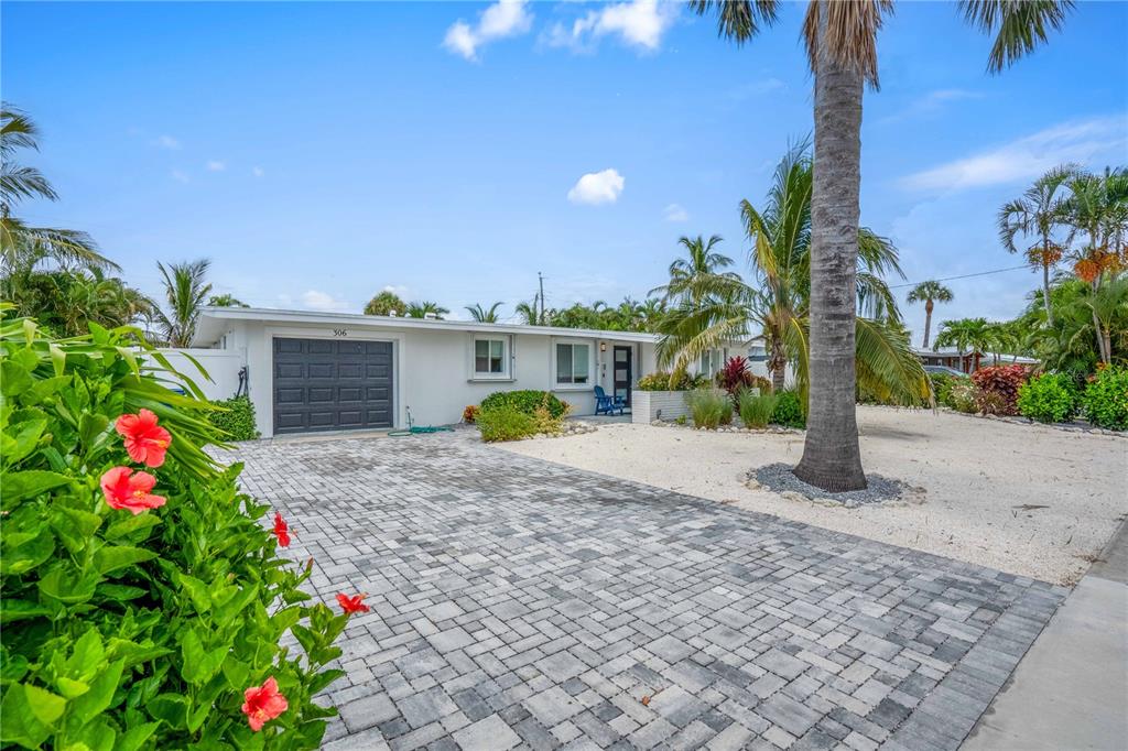 306 66TH STREET, HOLMES BEACH, FL — photo 3 of 30