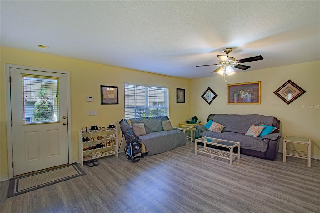 10917 BRICKSIDE COURT, RIVERVIEW, FL — photo 2 of 12